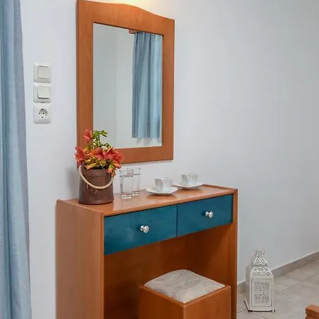 Three Lakes Apartment
